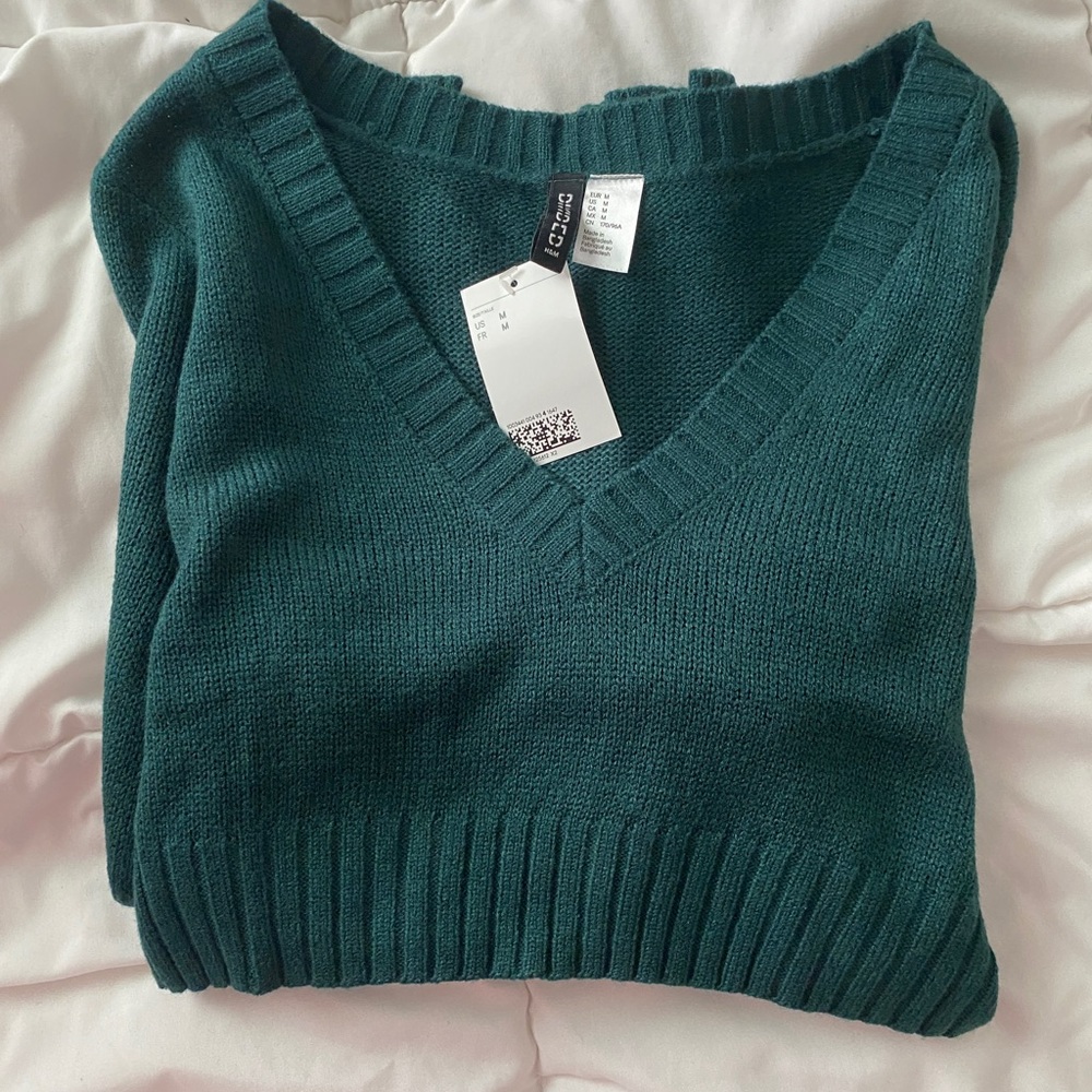 H&M Cropped Sweater